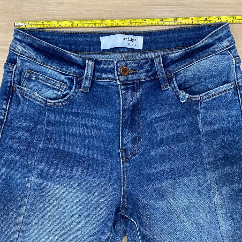 Buckle Bridge By GLY Mid Rise Super Flare Jeans in Blue Denim Frayed Hem Size 29 - Picture 13 of 13